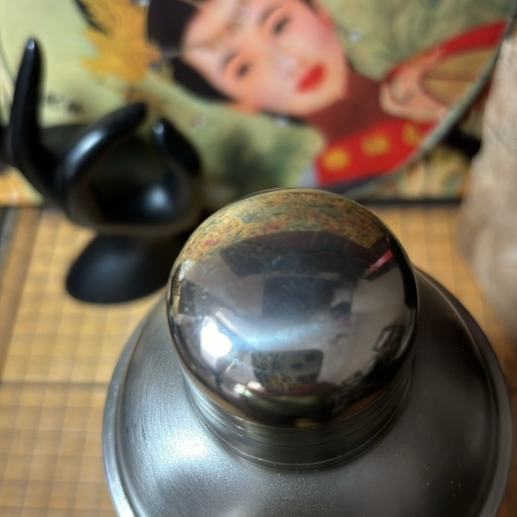 Chefmate Metal Bar Shaker With Drink Recipe Turn Selector Silver Tone 9.75”x4.5” - Picture 9 of 16